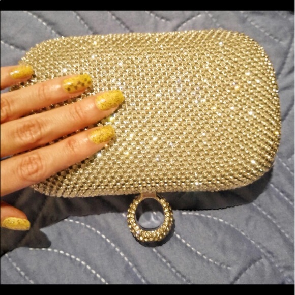 🎉Just In🎉Simulated Diamond Studded Clutch - Picture 3 of 8