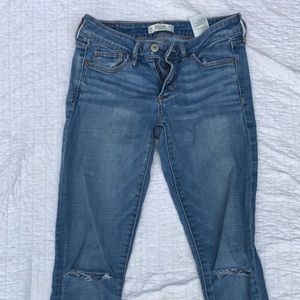 super cute abercrombie jeans