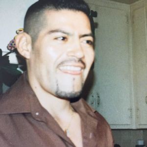 Meet your Posher, Raymundo