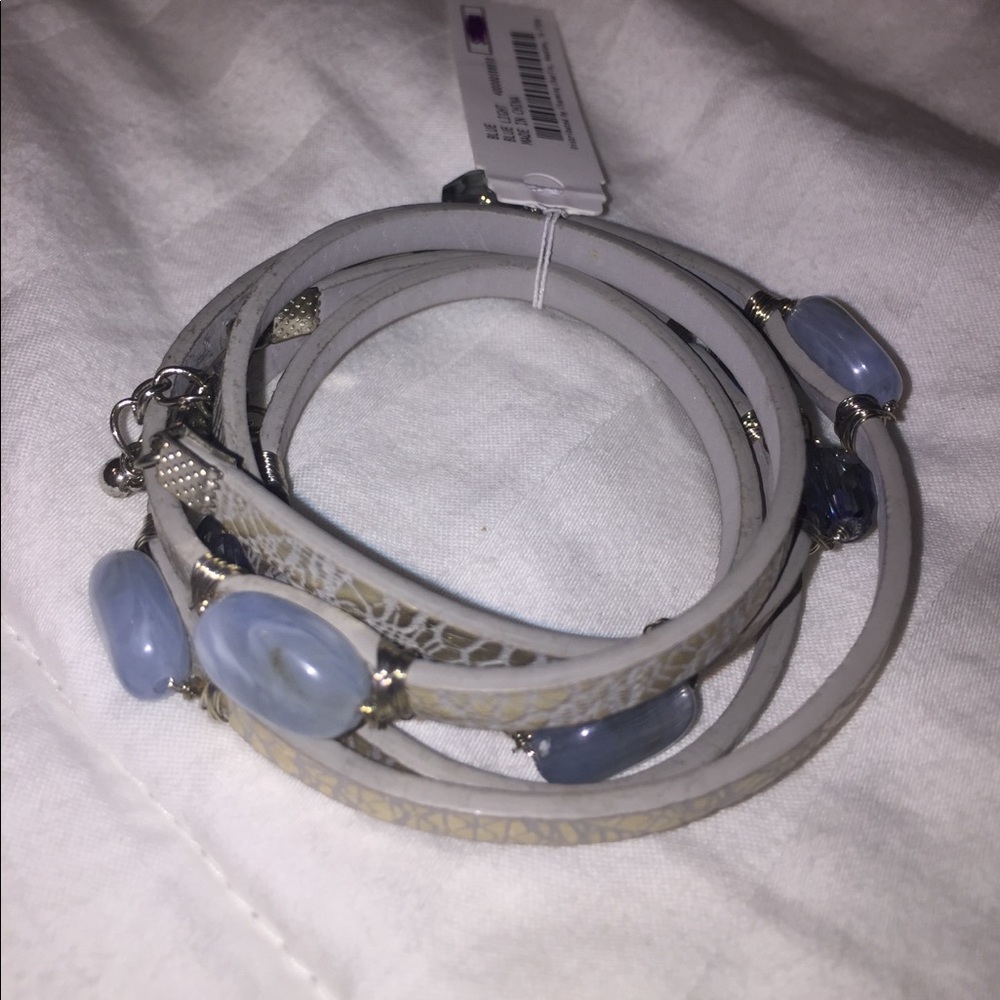 NWT Charming Charlie wrap bracelet - Picture 3 of 5