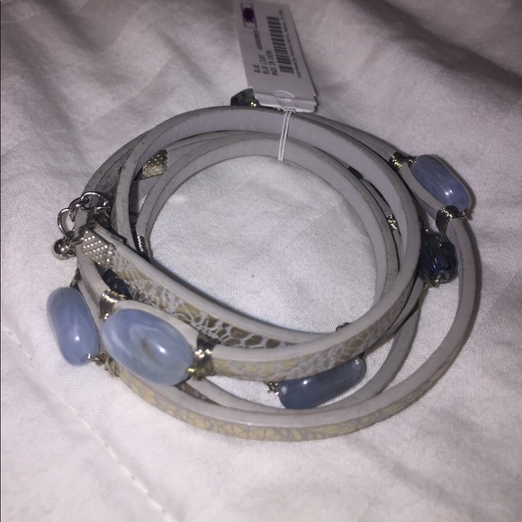 NWT Charming Charlie wrap bracelet - Picture 3 of 5