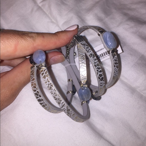 NWT Charming Charlie wrap bracelet - Picture 2 of 5