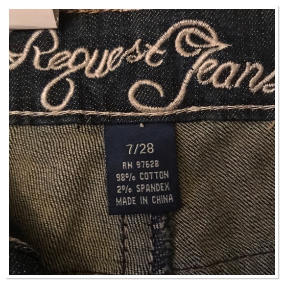 Request Jeans 5 pocket Denim Shorts - Picture 3 of 6