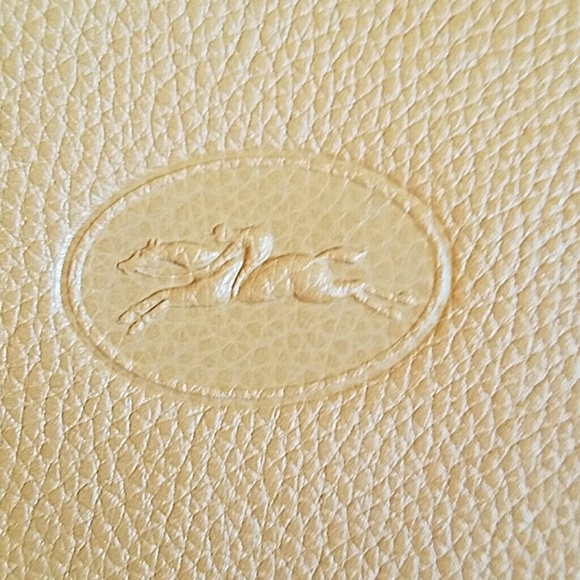 *SOLD* Longchamp leather handbag Rare!! - Picture 6 of 8