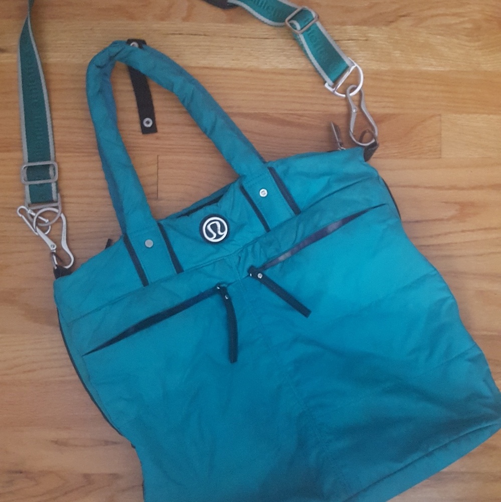 Lululemon gym bag