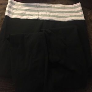 Victoria's Secret black yoga leggings