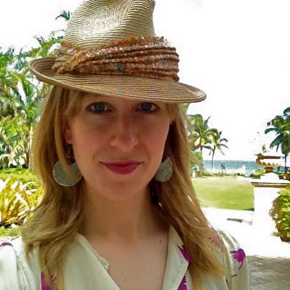 Meet your Posher, Christina