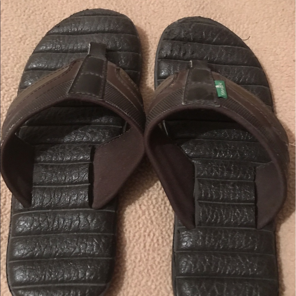 Sanuk Flip Flops