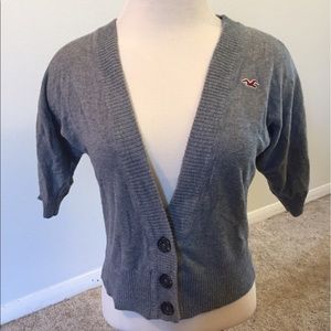 ⚡️$5 sale⚡️or 5/$8! Hollister cropped cardigan