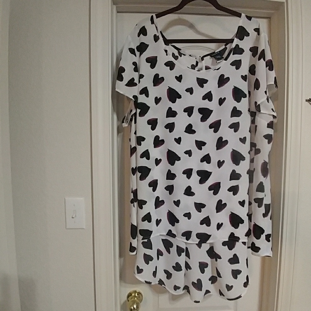 Heart Print Georgette Hi-Lo Blouse
