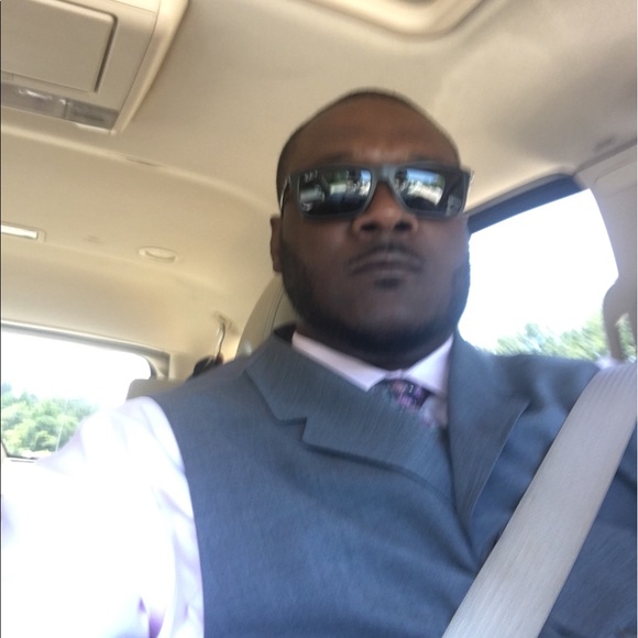 Meet your Posher, Aaron - Picture 1 of 1