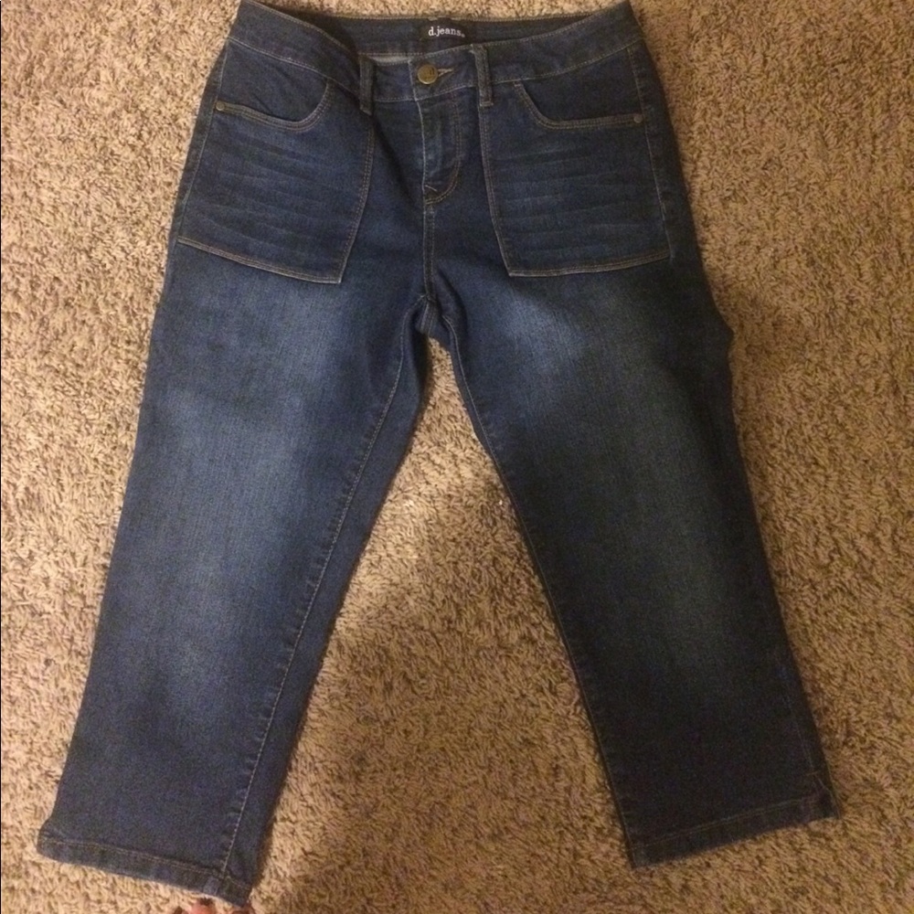 D Jeans size 8 Capri jeans