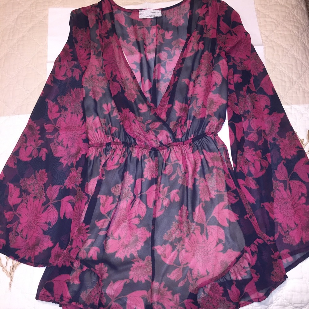 ✨Audrey 3+1 Romper