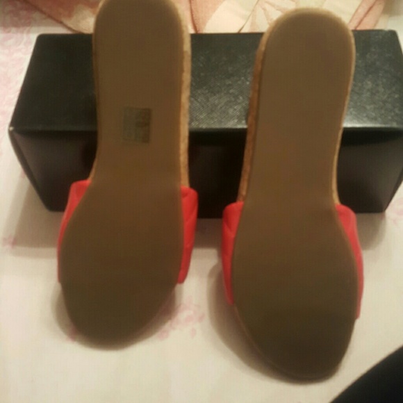 New Karl Lagerfeld shoes - Picture 2 of 3