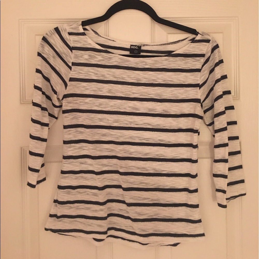 💙BDG Navy and White Striped Shirt