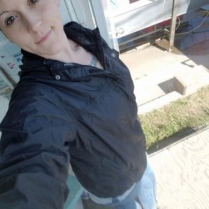 Meet your Posher, Ramona