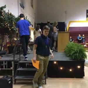 Meet your Posher, Levi