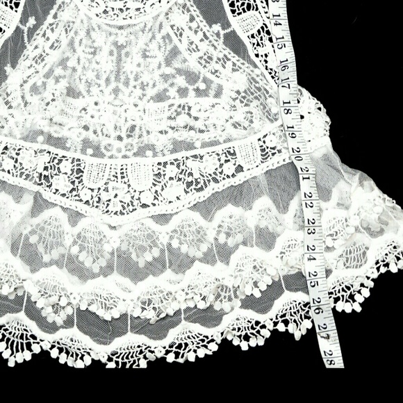 🎆WHITE LACE & MESH COVER UP OR TOP - Picture 6 of 8