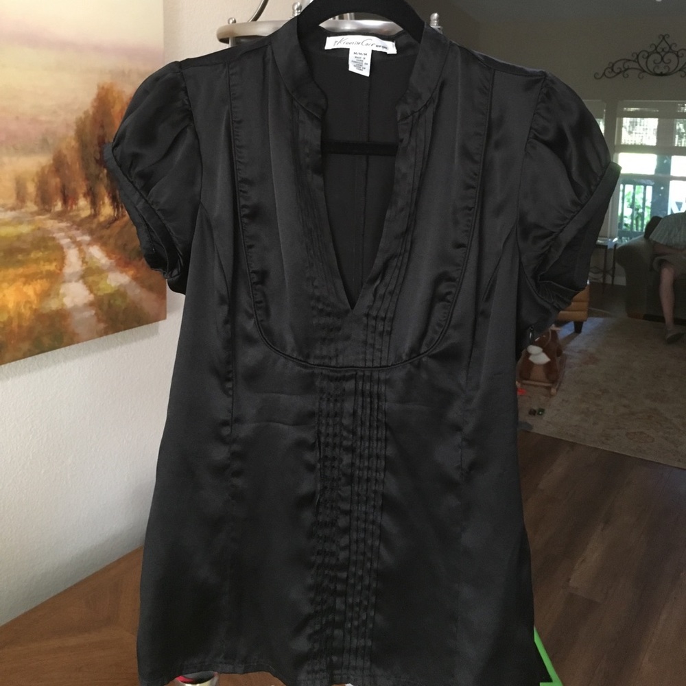 Black silk Kenneth Cole top