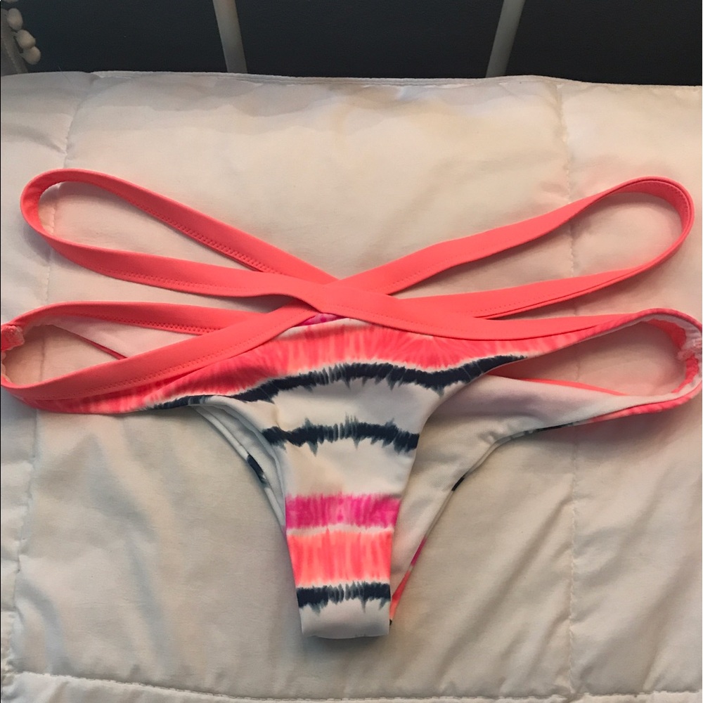 Cheecky Bikini Bottoms