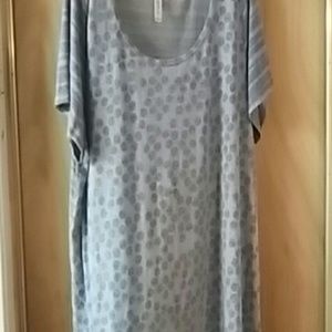 Lularoe 3x classic t