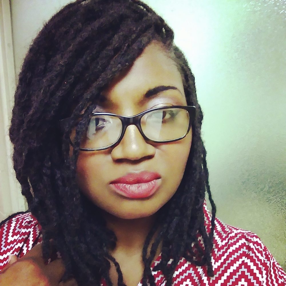 Meet your Posher, Phalecia