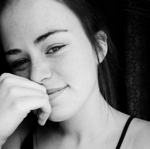 Meet your Posher, Lydia