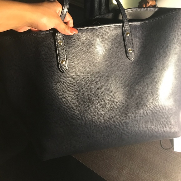 20 coach handbags authentic large navy blue coach leather tote bag from s closet 20 coach handbags authentic large navy blue coach leather tote bag from s closet