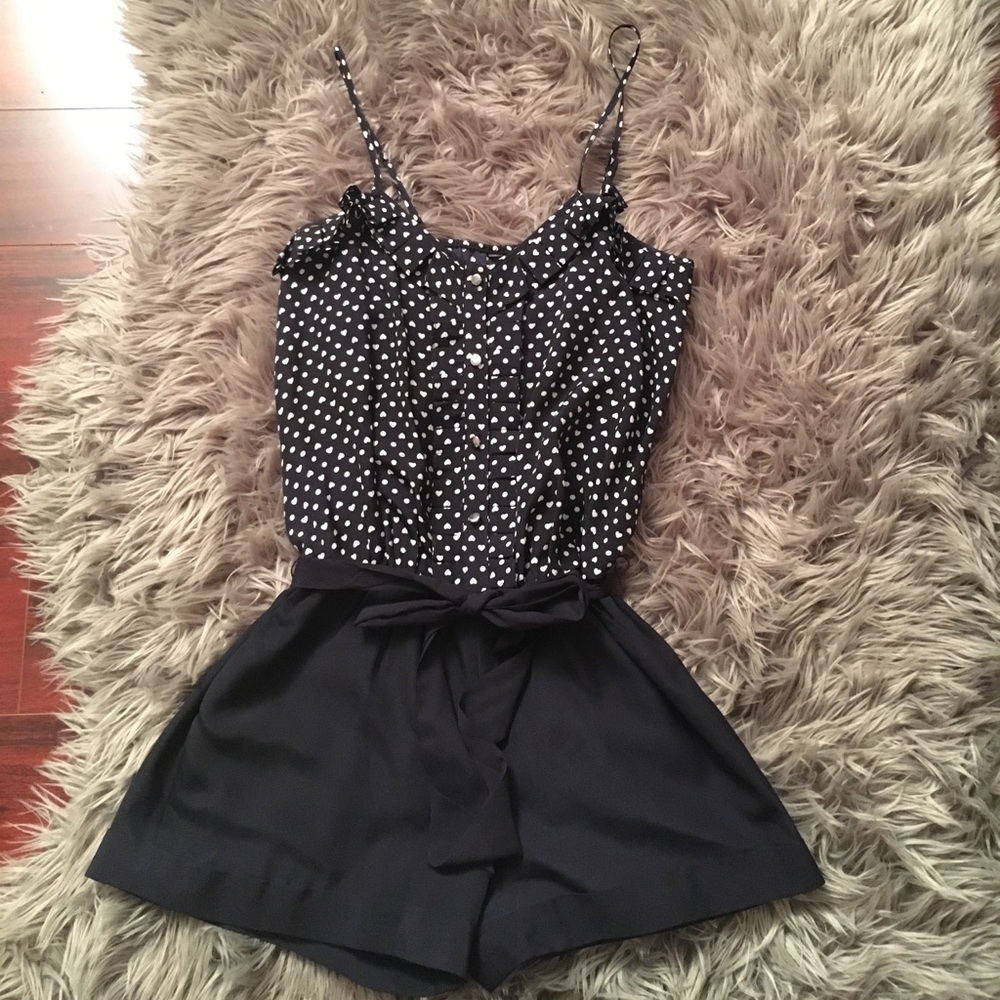 Express Romper with polka dots/hearts