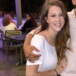 Meet your Posher, Lauran