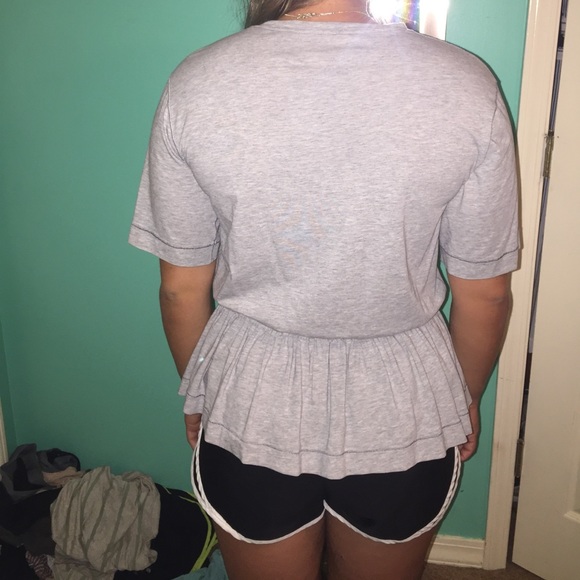 Lululemon top ! - Picture 2 of 2