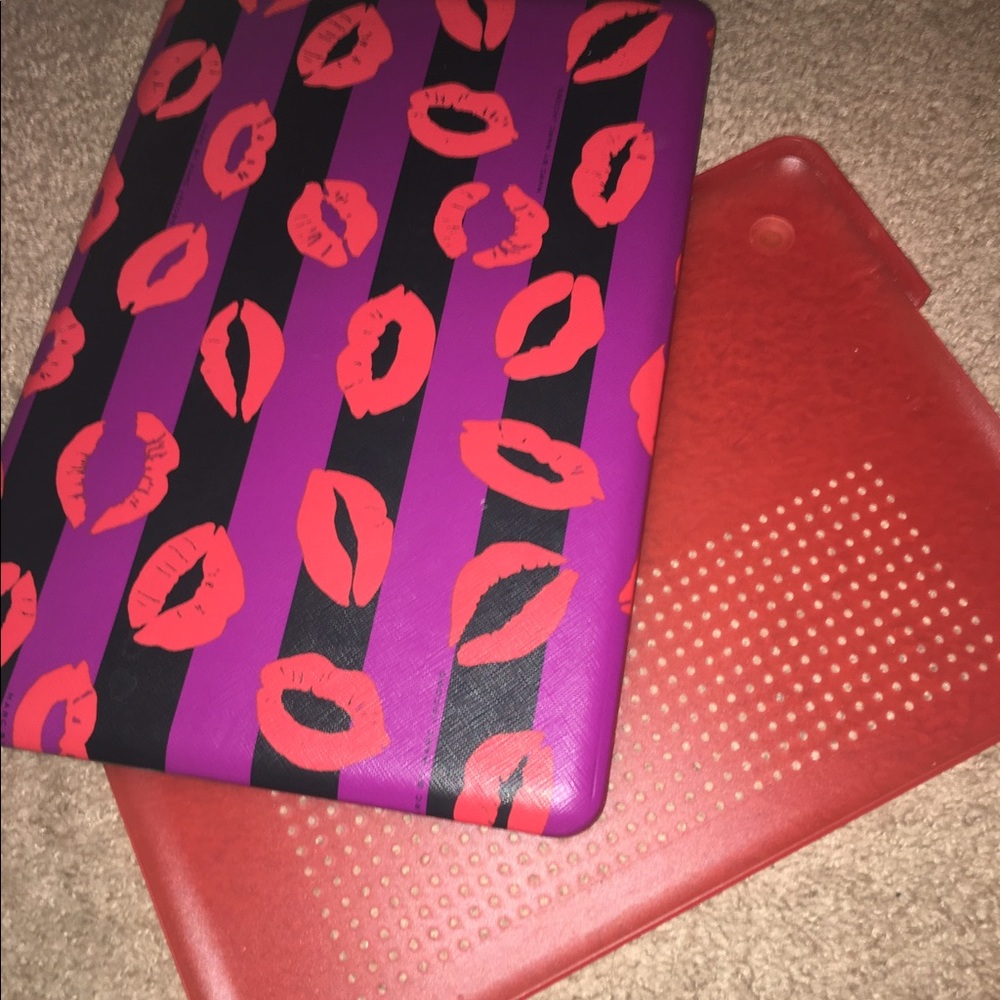 Marc Jacobs 13inch Macbook cover