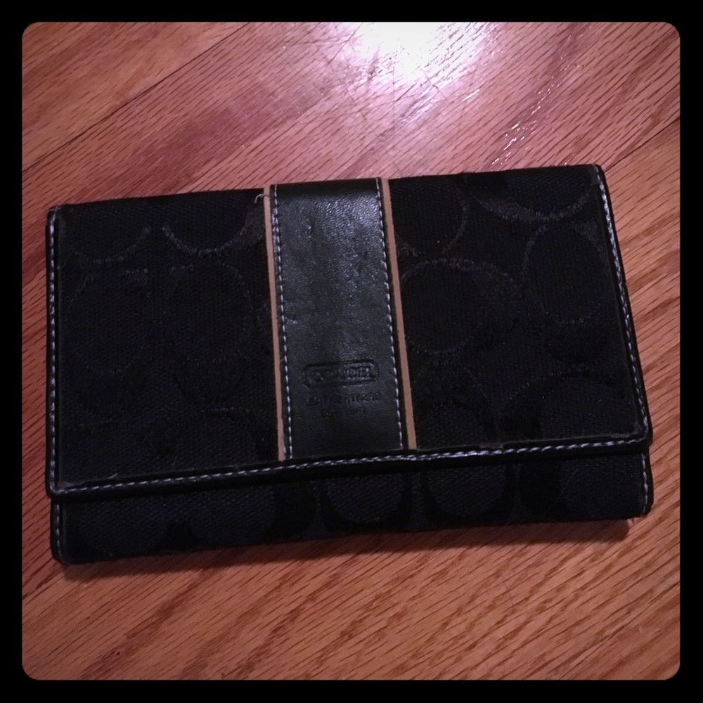 Coach wallet