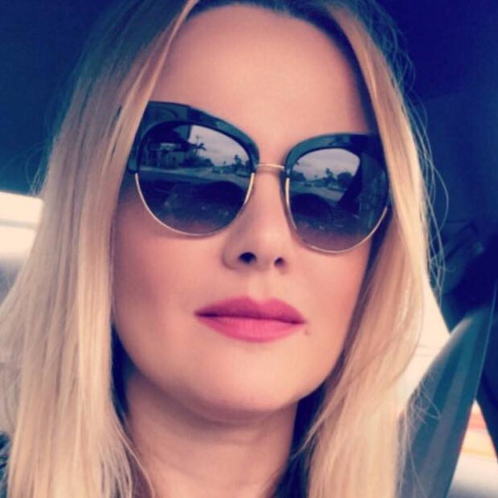 Meet your Posher, Jeni