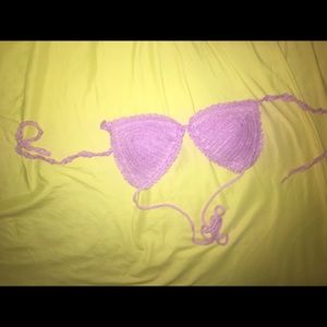 Kendall and Kylie baithingsuit top