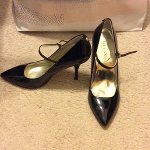 Grown up Guess Mary Jane Heels.