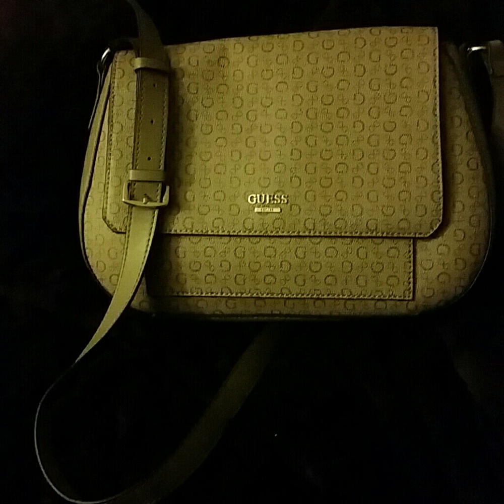 💜Guess crossbody bag