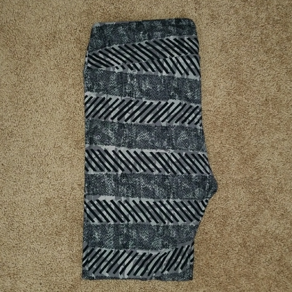 LuLaRoe TC Leggings