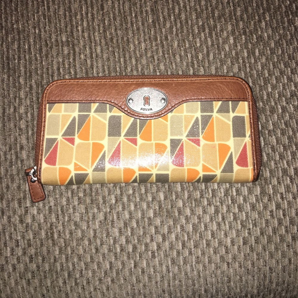 Fossil wallet