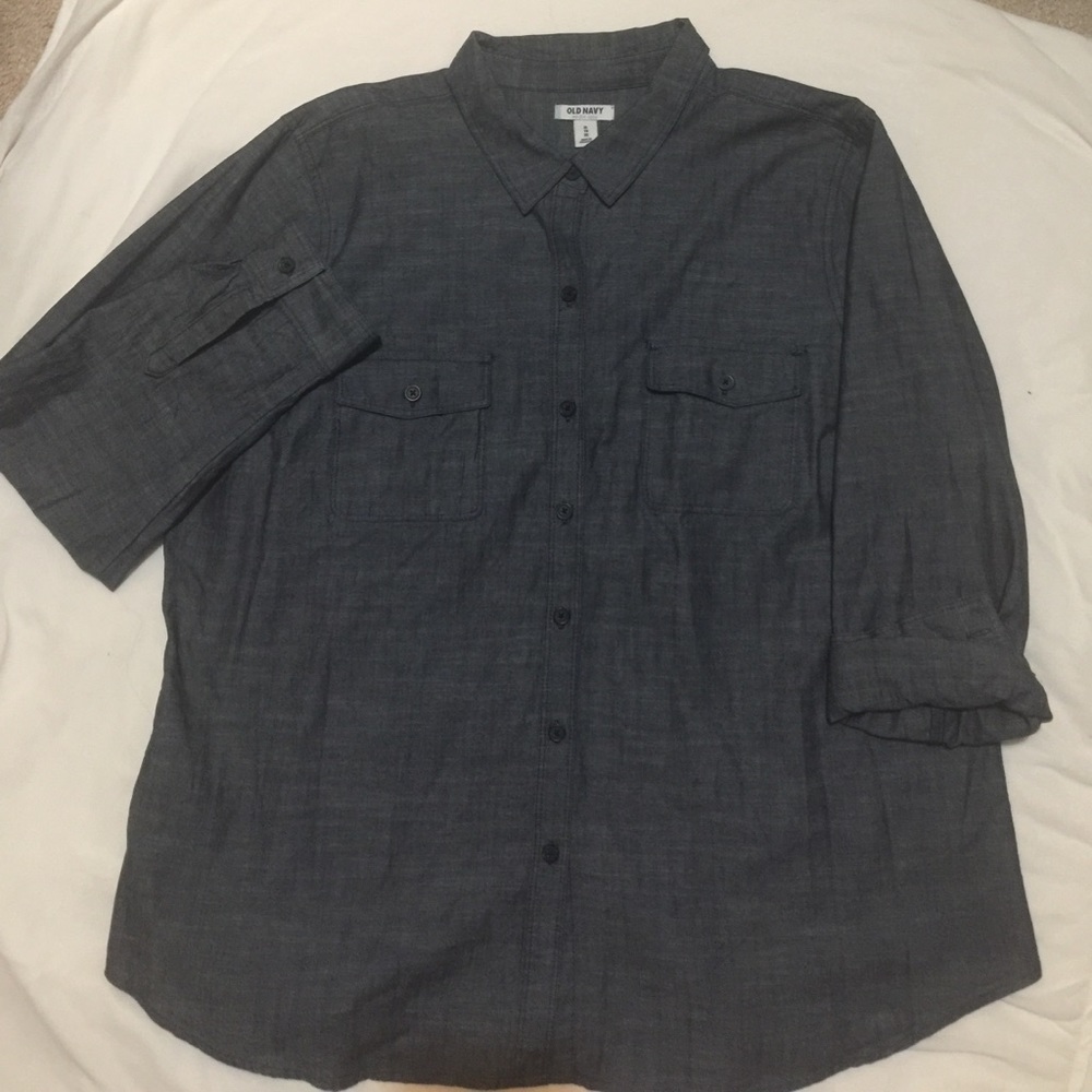 EUC Old Navy Chambray shirt