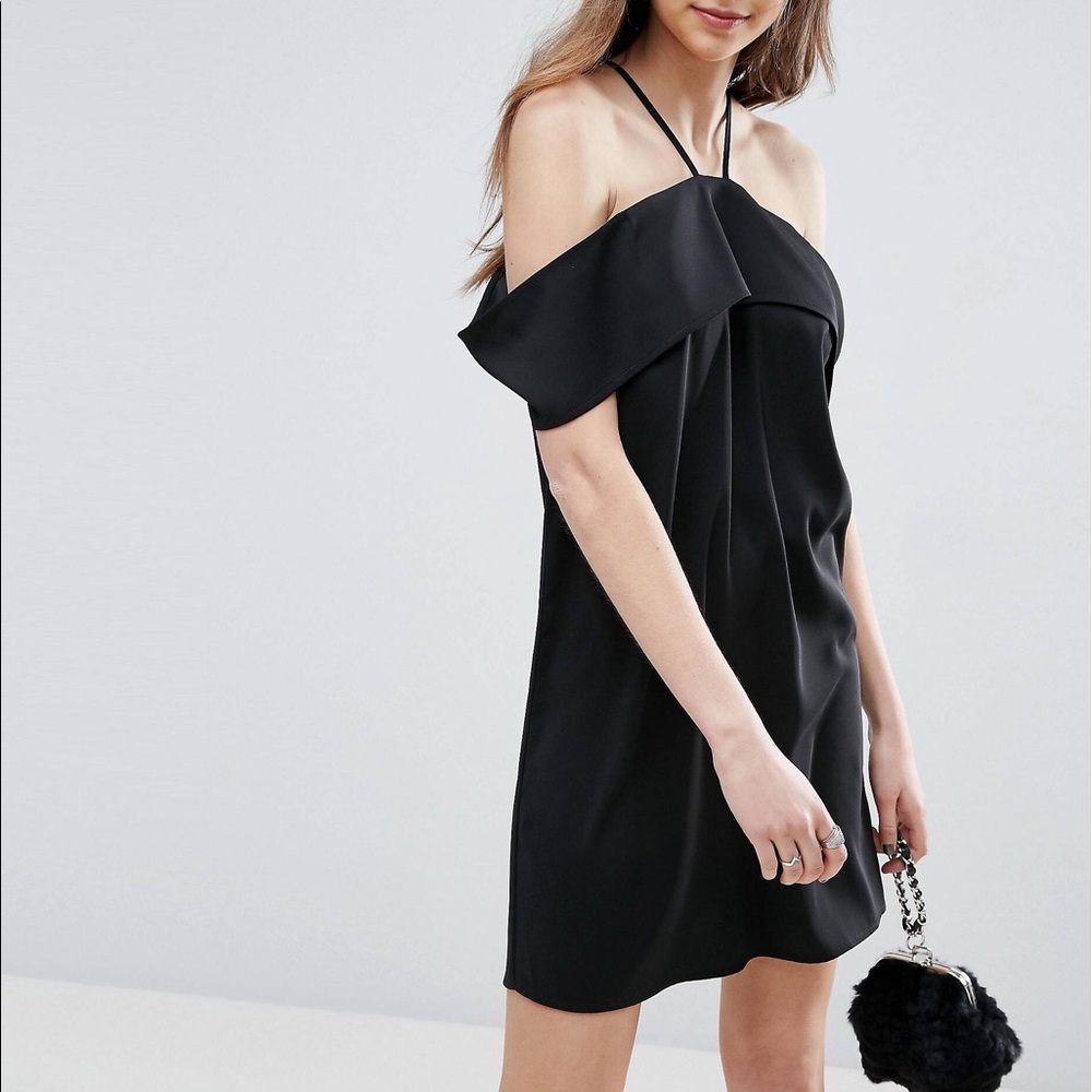 OFF SHOULDER DRESS BLACK