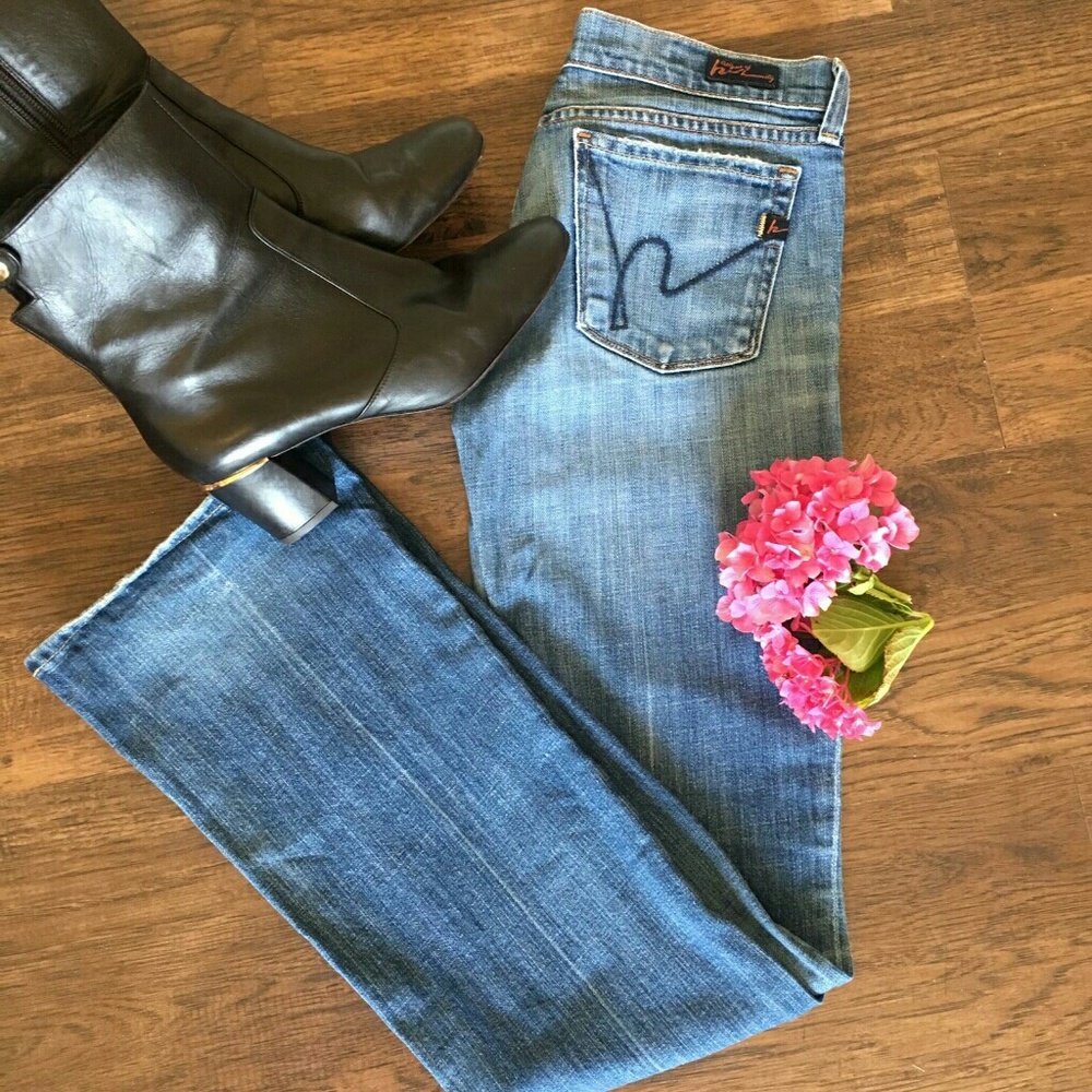 🌹 CITIZENS OF HUMANITY🌹 Kelly Boot Cut Jeans