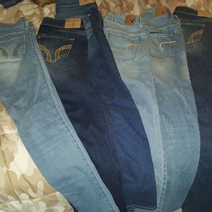 BUNDLE! 4 pairs of jeans
