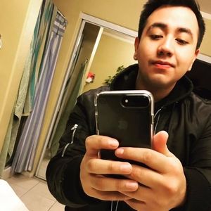Meet your Posher, Javier