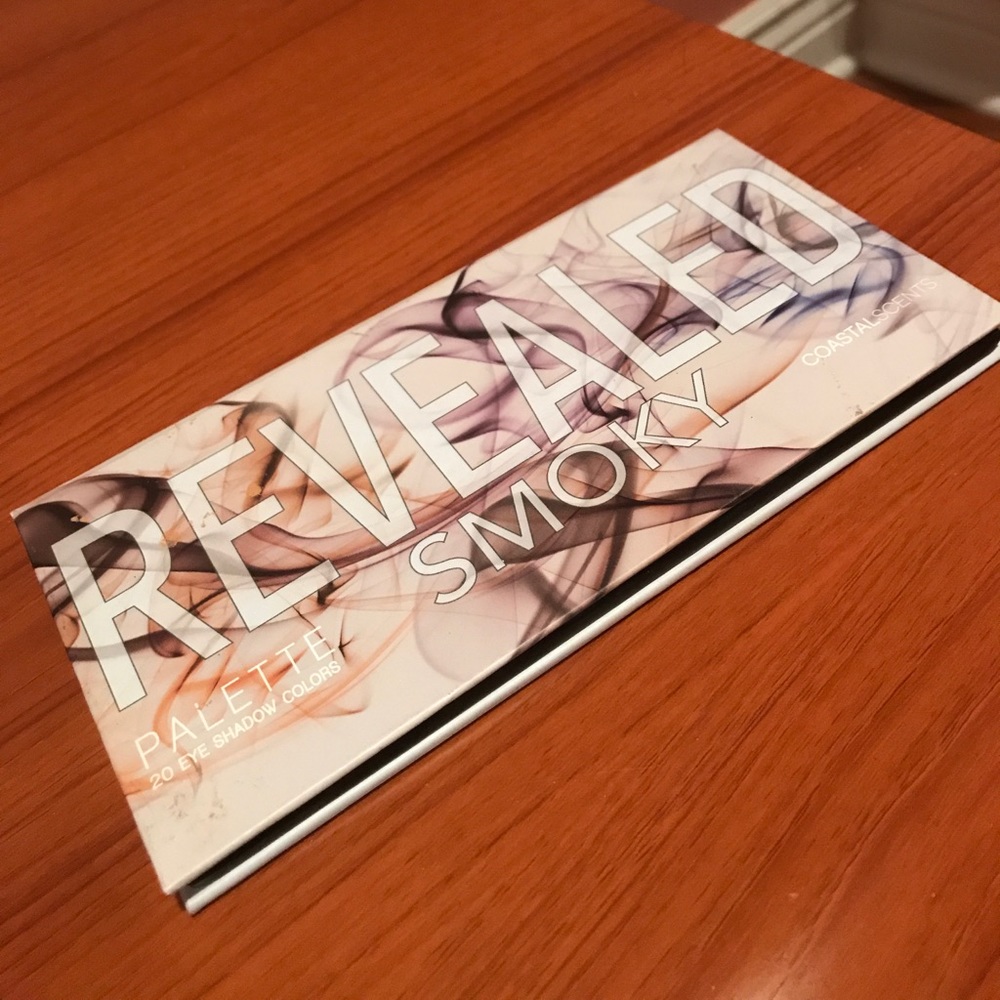 Revealed smoky palette