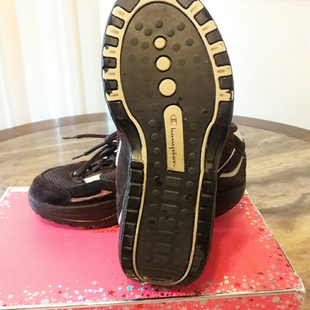 🚨🚨FREE💋W/💋BUNDLE🚨🚨 - Picture 2 of 2