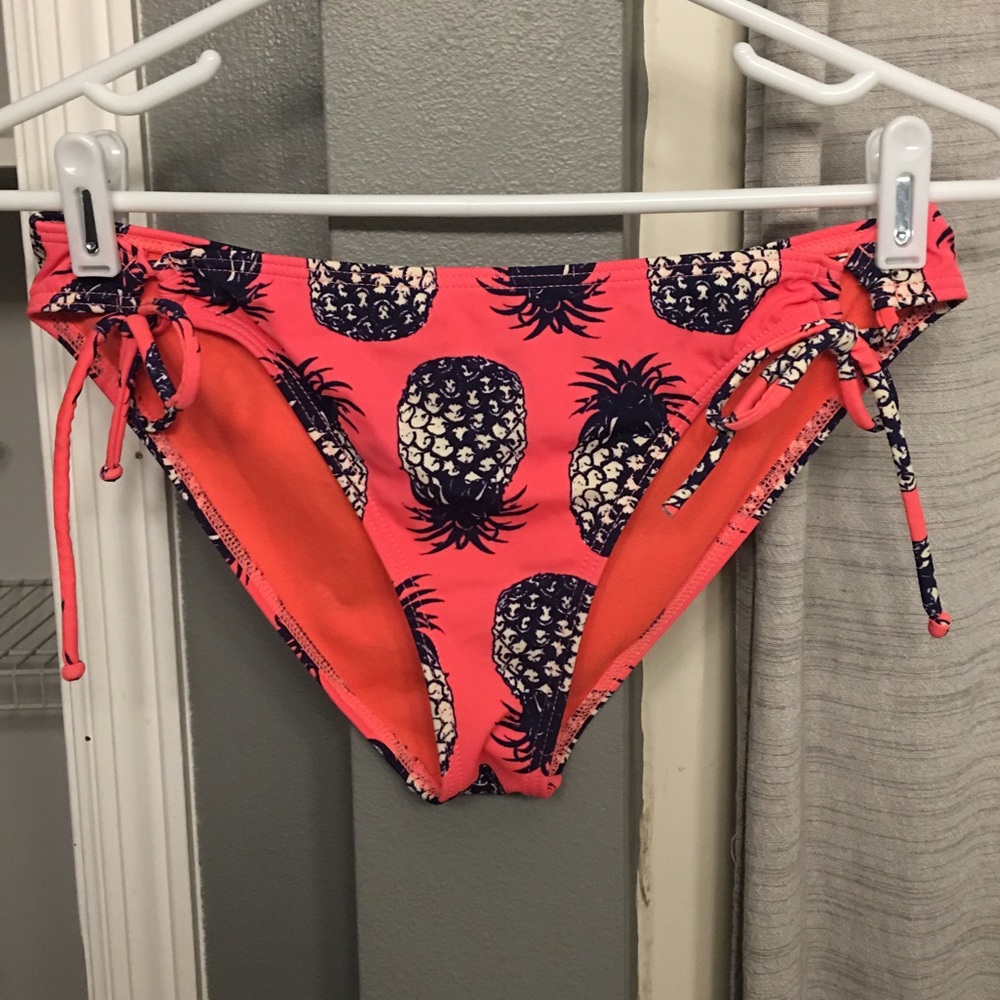 Roxy Pineapple Bikini Bottoms size L