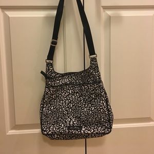 MUST GOT GARAGE SALE Vera Bradley