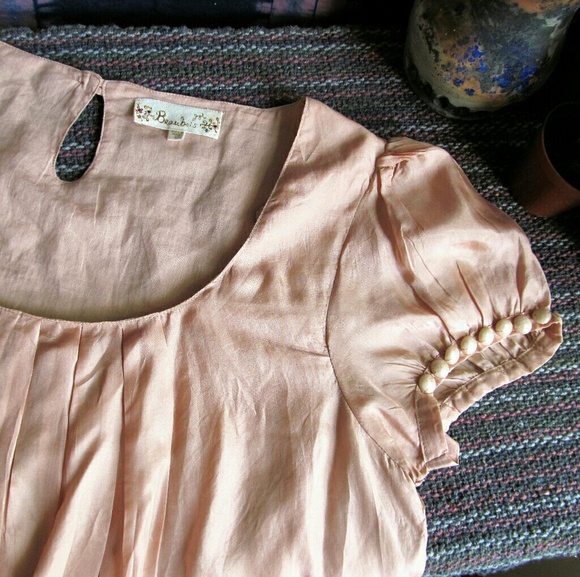 Anthropologie Tops - Vintage Anthro Beaubois silk blouse