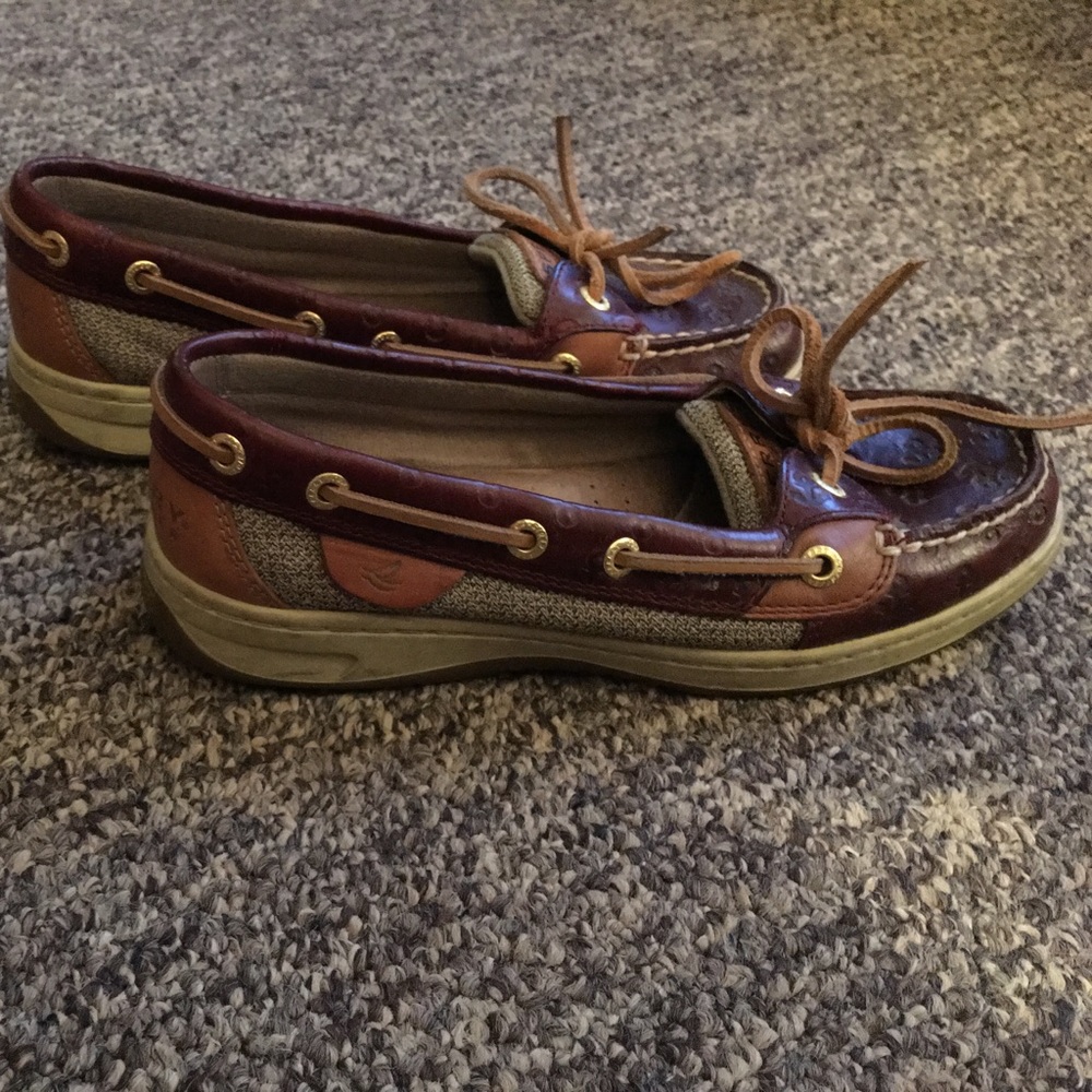 Boat shoes